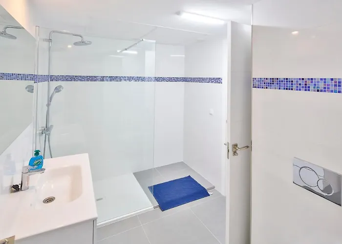 아파트 Puerto Banus Frontline 5 Beds Spectacular