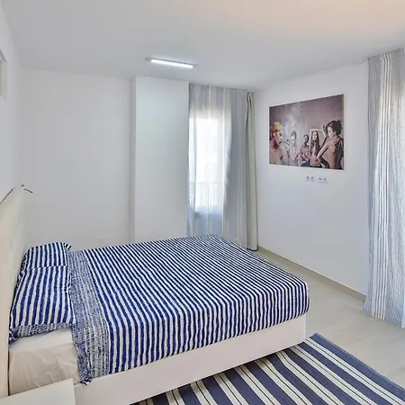 Appartement Puerto Banus Frontline 5 Beds Spectacular