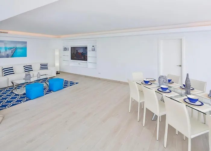 شقة Puerto Banus Frontline 5 Beds Spectacular *